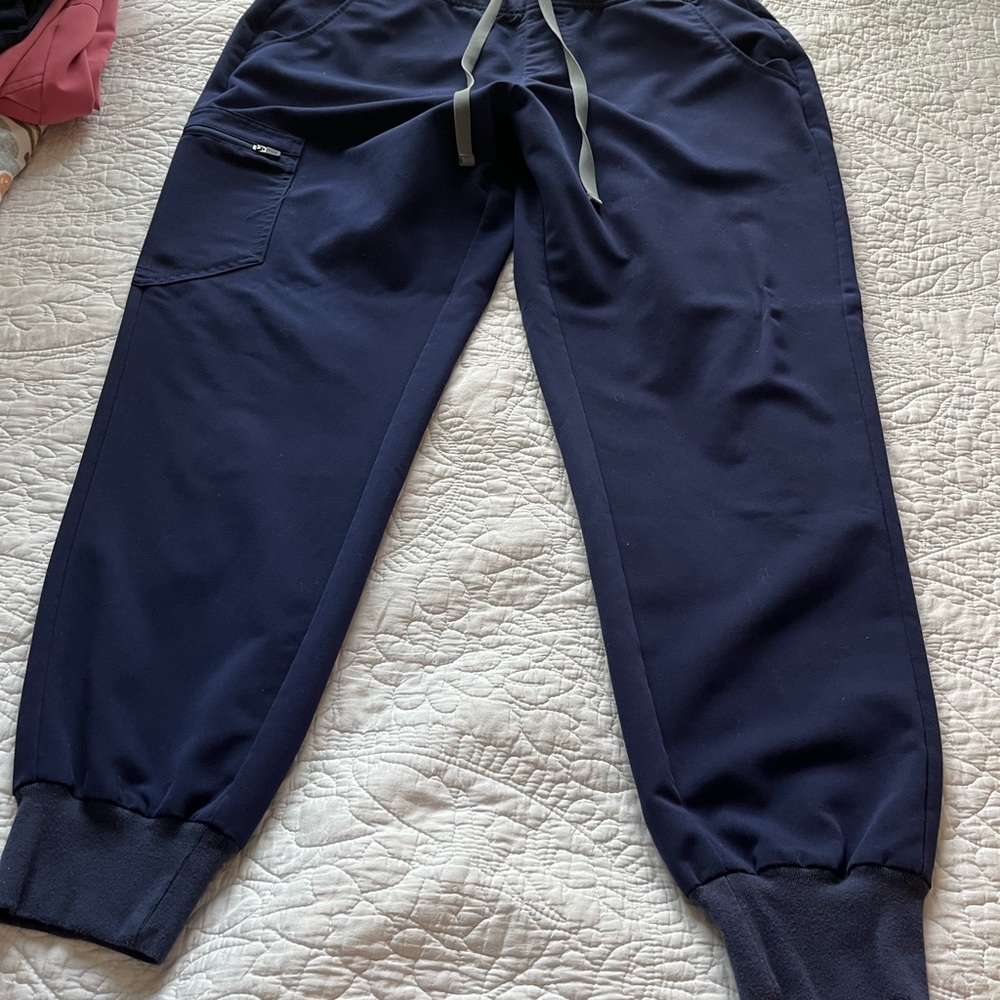 FIGS scrub pants